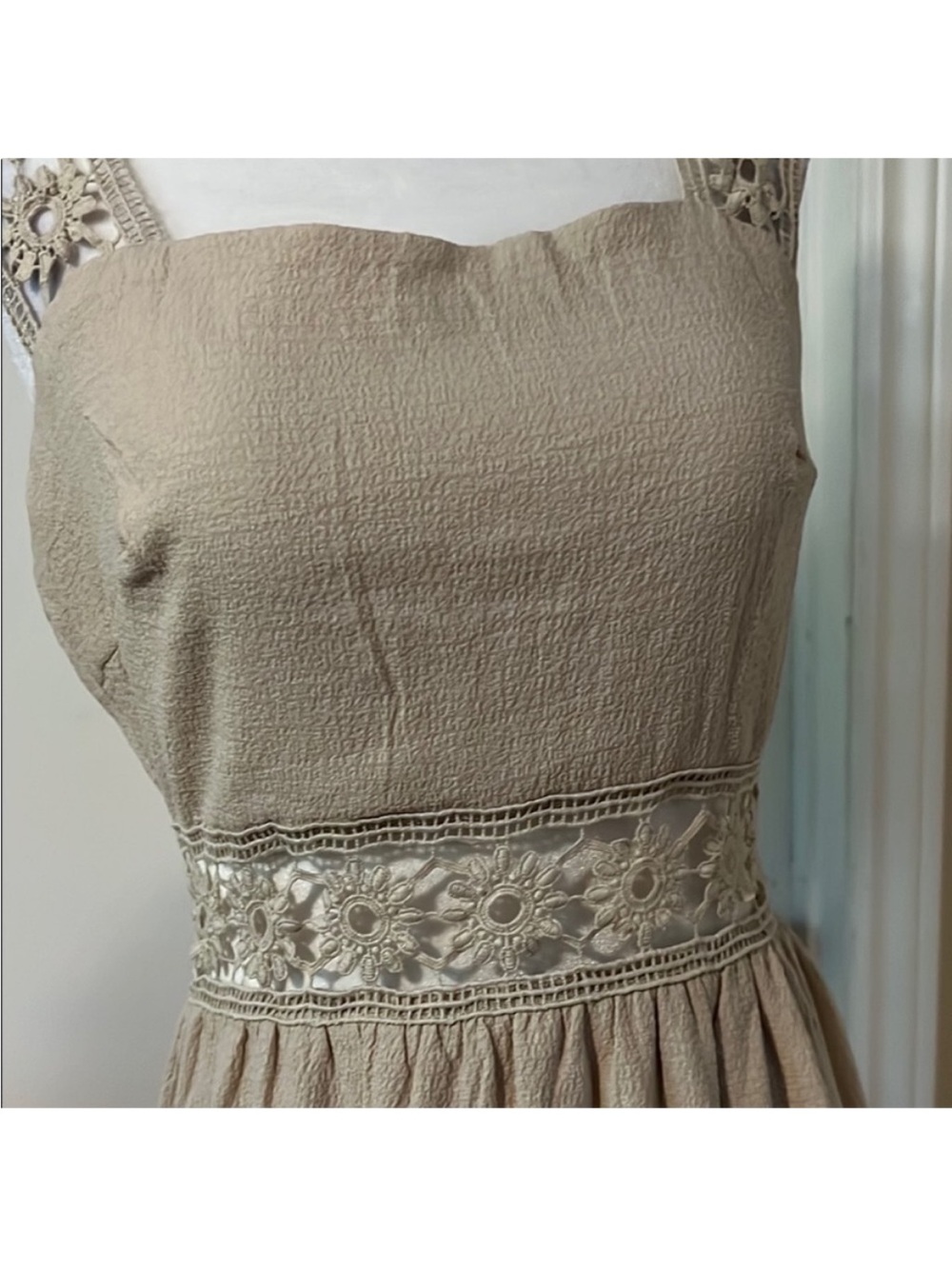 SHEIN • Women’s XS • Sleeveless Lace Trim Maxi Dress • Cream • Boho, Festival - Picture 5 of 7